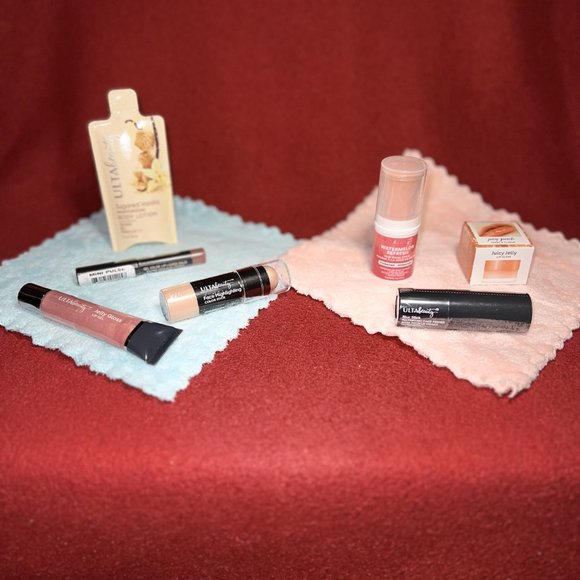 ULTA BEAUTY KIT. - Picture 3 of 6